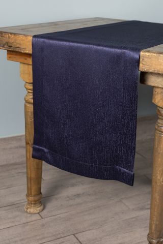 Specialty Verve Navy table runner